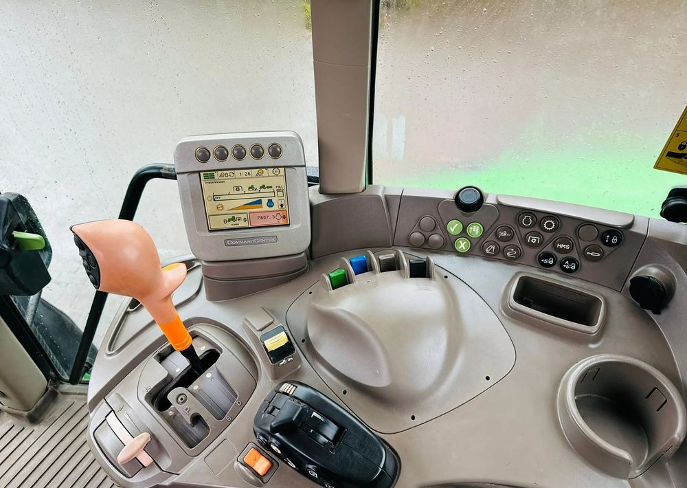 John Deere 7530 PREMIUM - Traktor: bilde 5 John Deere 7530 PREMIUM - Traktor: bilde 5