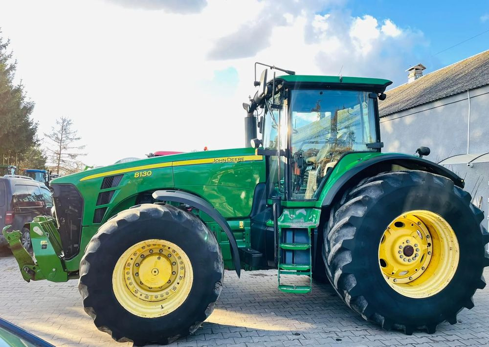 John Deere 8130 - Traktor: bilde 5 John Deere 8130 - Traktor: bilde 5