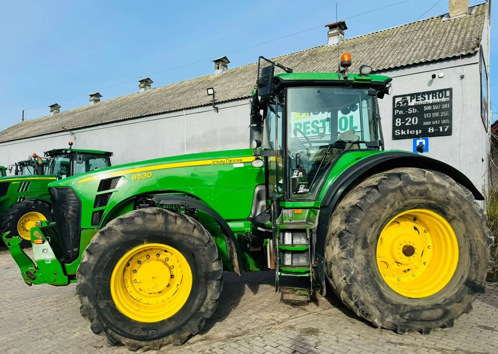John Deere 8530 - Traktor: bilde 2 John Deere 8530 - Traktor: bilde 2