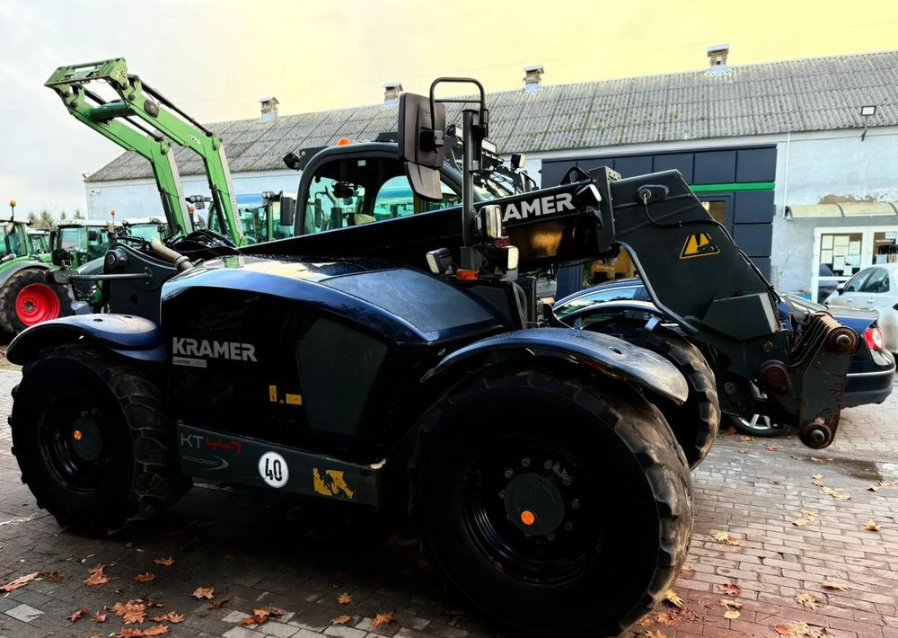 Kramer KT 447 - Teleskoplastere: bilde 4 Kramer KT 447 - Teleskoplastere: bilde 4