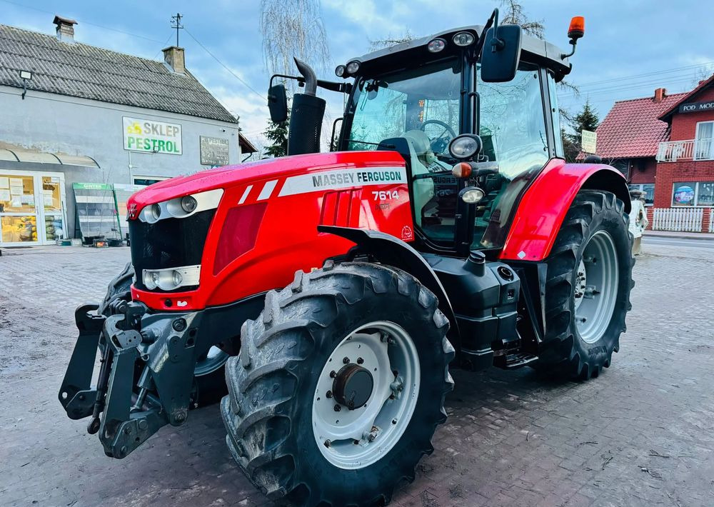 Massey Ferguson 6713 - Traktor: bilde 1 Massey Ferguson 6713 - Traktor: bilde 1