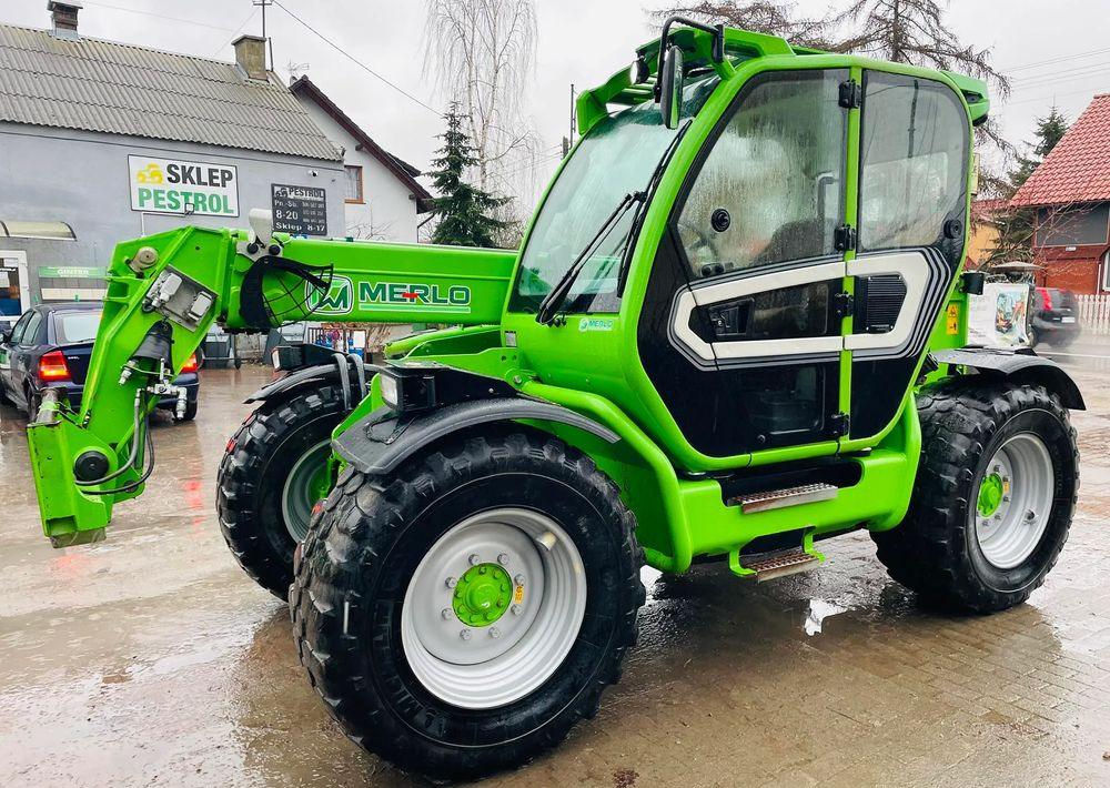 Merlo 42.7-156 - Teleskoplastere: bilde 4 Merlo 42.7-156 - Teleskoplastere: bilde 4