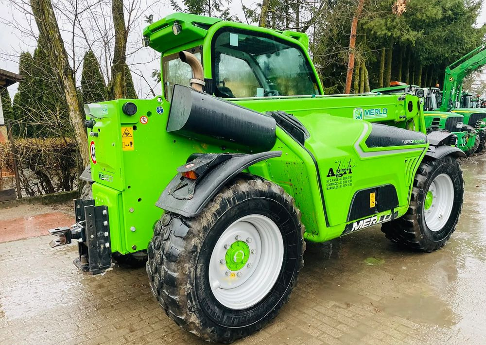 Merlo 42.7-156 - Teleskoplastere: bilde 2 Merlo 42.7-156 - Teleskoplastere: bilde 2