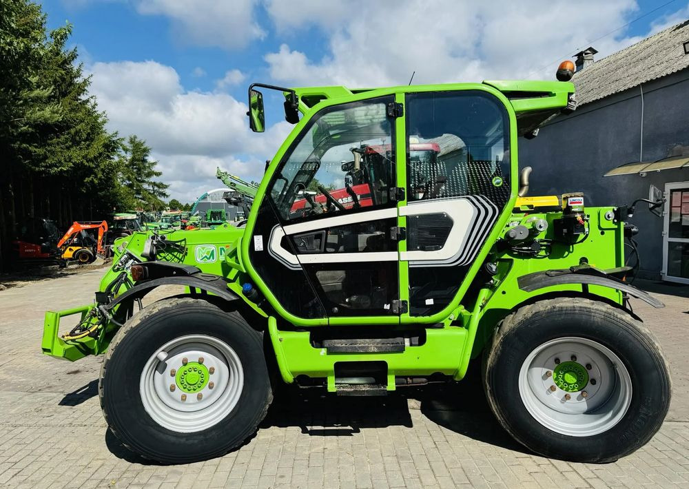 Merlo TF42.7 CS - Teleskoplastere: bilde 2 Merlo TF42.7 CS - Teleskoplastere: bilde 2
