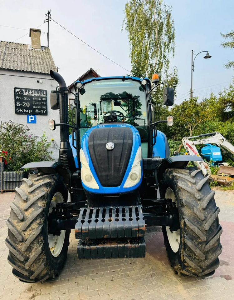 New Holland T5.110 - Traktor: bilde 4 New Holland T5.110 - Traktor: bilde 4