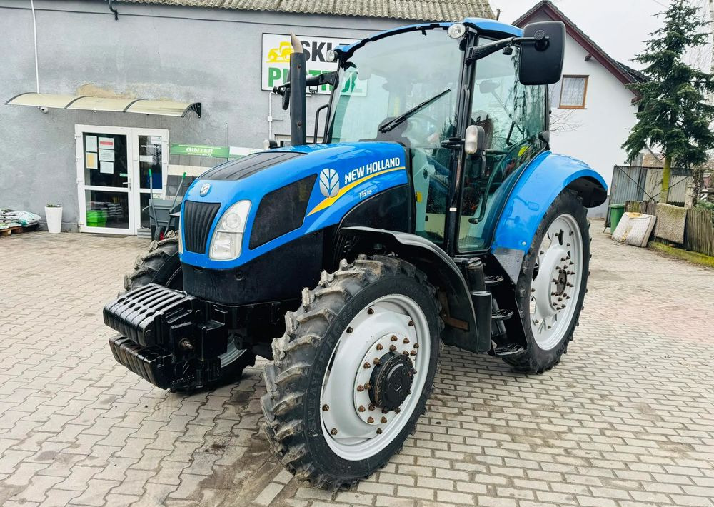 New Holland T5.115 - Traktor: bilde 1 New Holland T5.115 - Traktor: bilde 1