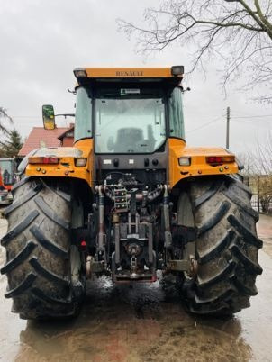 Renault ARES 826 RZ - Traktor: bilde 4 Renault ARES 826 RZ - Traktor: bilde 4
