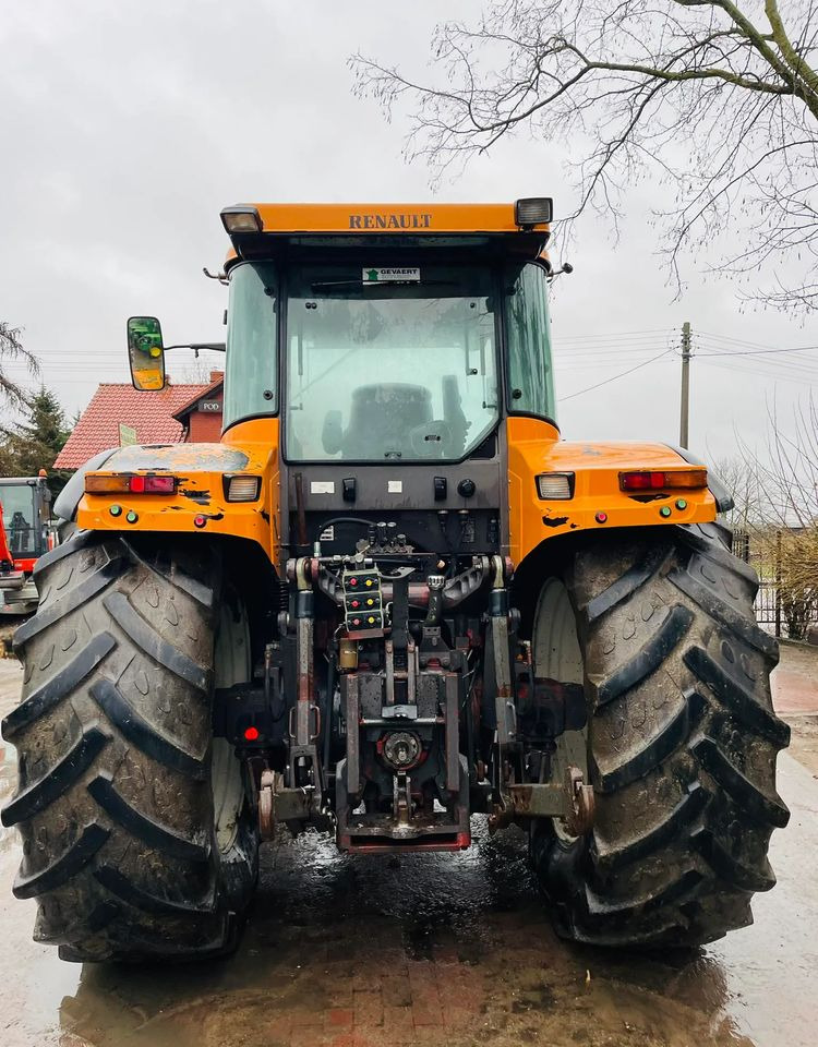 Renault Ares 826 RZ - Traktor: bilde 5 Renault Ares 826 RZ - Traktor: bilde 5