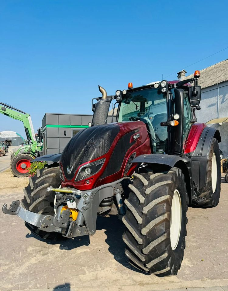Valtra S233 - Traktor: bilde 5 Valtra S233 - Traktor: bilde 5
