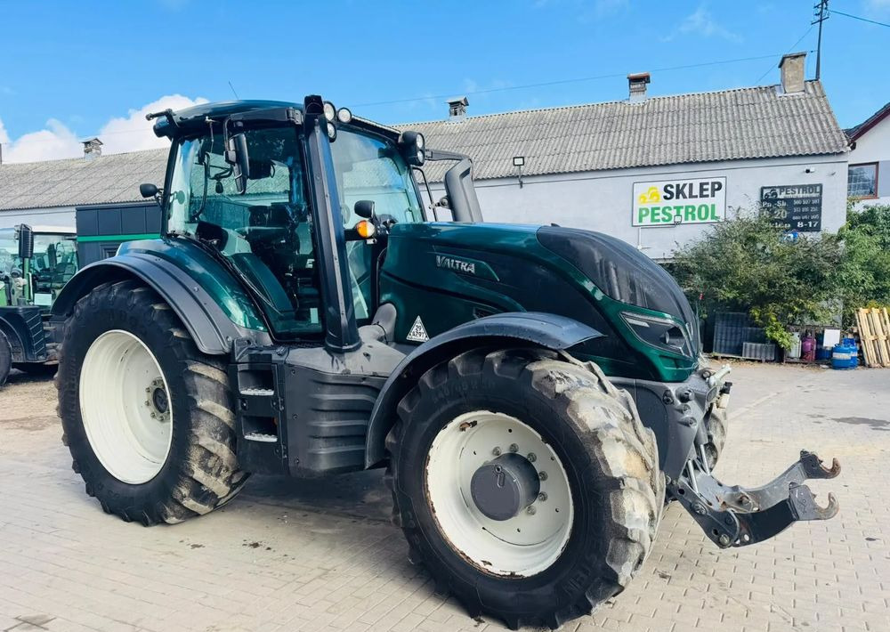 Valtra T214 Versu - Traktor: bilde 1 Valtra T214 Versu - Traktor: bilde 1