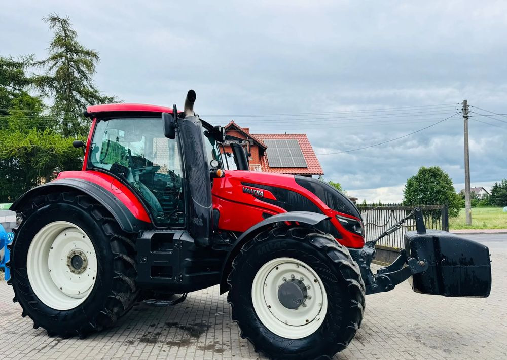 Valtra T234A - Traktor: bilde 2 Valtra T234A - Traktor: bilde 2