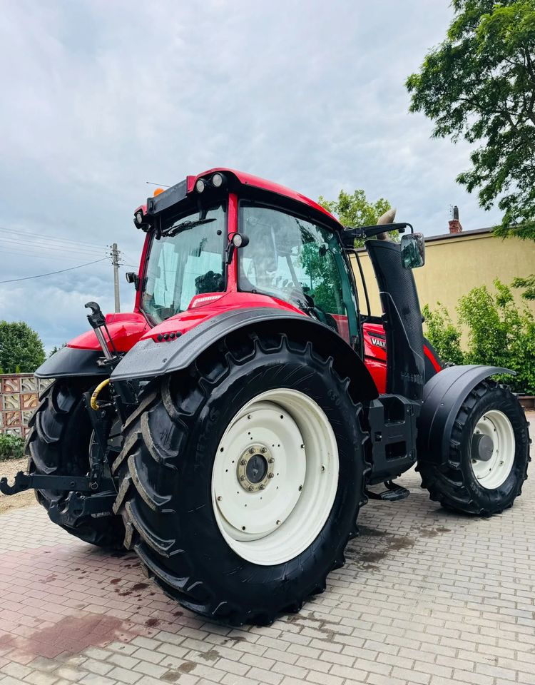 Valtra T234A - Traktor: bilde 5 Valtra T234A - Traktor: bilde 5