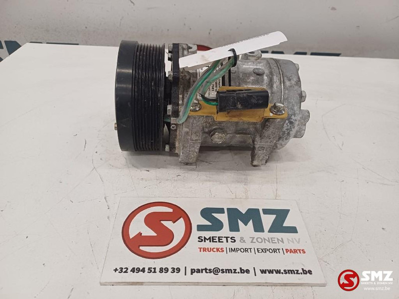 Caterpillar Refrigerant compressor Caterpillar - Motor og deler for Materialhåndteringsutstyr: bilde 2 Caterpillar Refrigerant compressor Caterpillar - Motor og deler for Materialhåndteringsutstyr: bilde 2