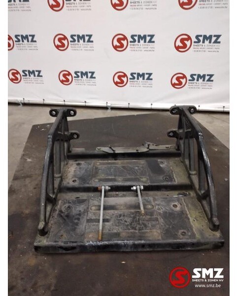 DAF Occ accubaksteun DAF XF106 1924834 - Førerhus og interiør for Lastebil: bilde 1 DAF Occ accubaksteun DAF XF106 1924834 - Førerhus og interiør for Lastebil: bilde 1