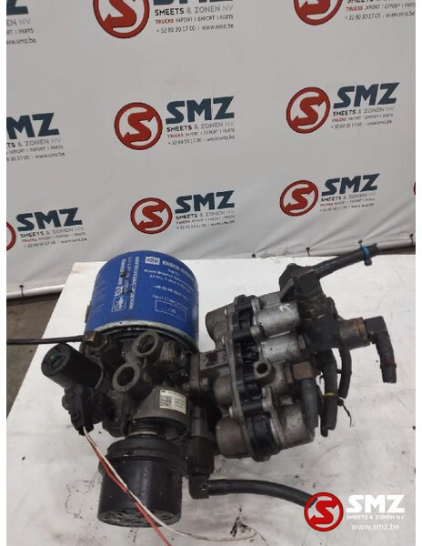 DAF Occ luchtdroger + vacuümregelklep DAF XF95 K116874 - Styreenhet for Lastebil: bilde 2 DAF Occ luchtdroger + vacuümregelklep DAF XF95 K116874 - Styreenhet for Lastebil: bilde 2