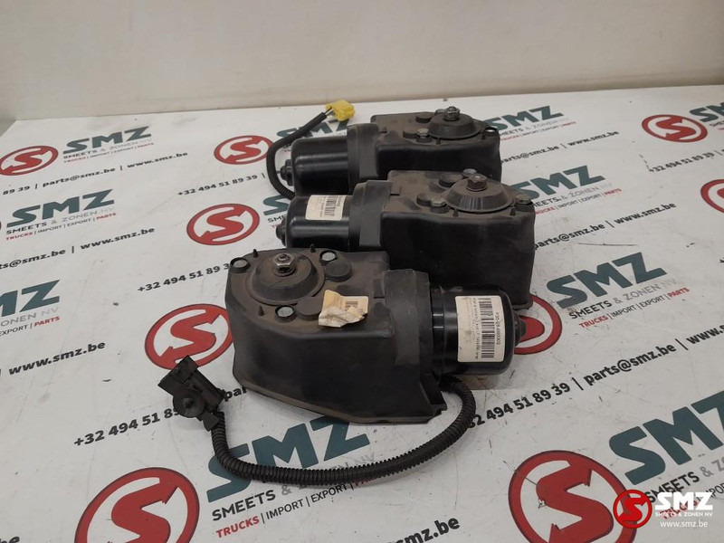 DAF Set van 3 ruitenwissermotors DAF - Visker for Lastebil: bilde 2 DAF Set van 3 ruitenwissermotors DAF - Visker for Lastebil: bilde 2