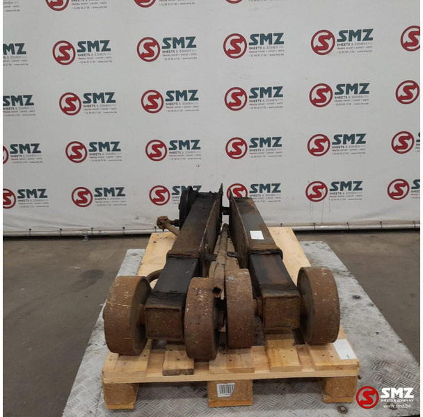 Diversen Occ set van 2 opleggersteunpoten Fontaine - Ramme/ Chassis for Lastebil: bilde 3 Diversen Occ set van 2 opleggersteunpoten Fontaine - Ramme/ Chassis for Lastebil: bilde 3