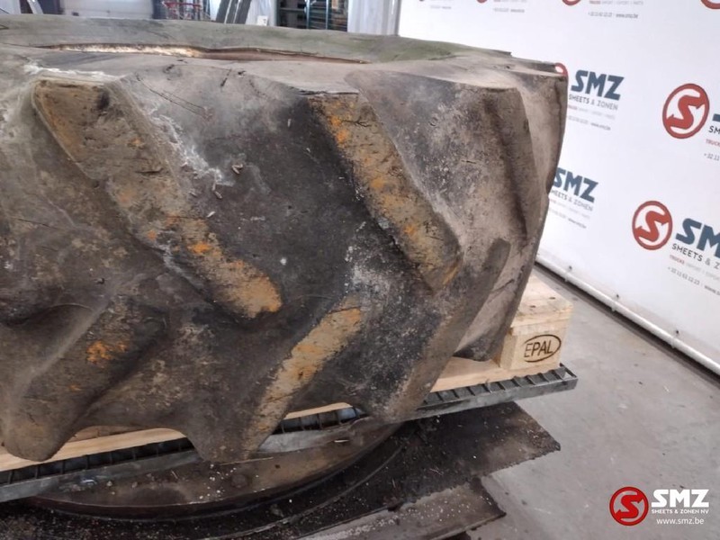 Goodyear Occ Band 16.9R24 Goodyear super traction - Dekk for Lastebil: bilde 5 Goodyear Occ Band 16.9R24 Goodyear super traction - Dekk for Lastebil: bilde 5