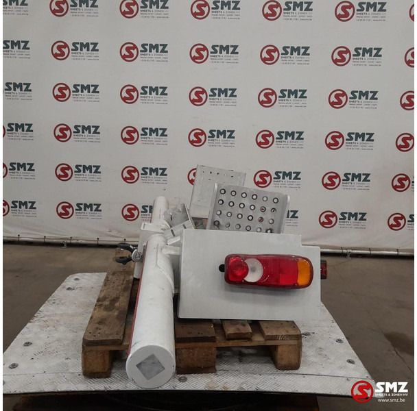 Iveco Occ achterbumper Iveco - Ramme/ Chassis for Lastebil: bilde 3 Iveco Occ achterbumper Iveco - Ramme/ Chassis for Lastebil: bilde 3