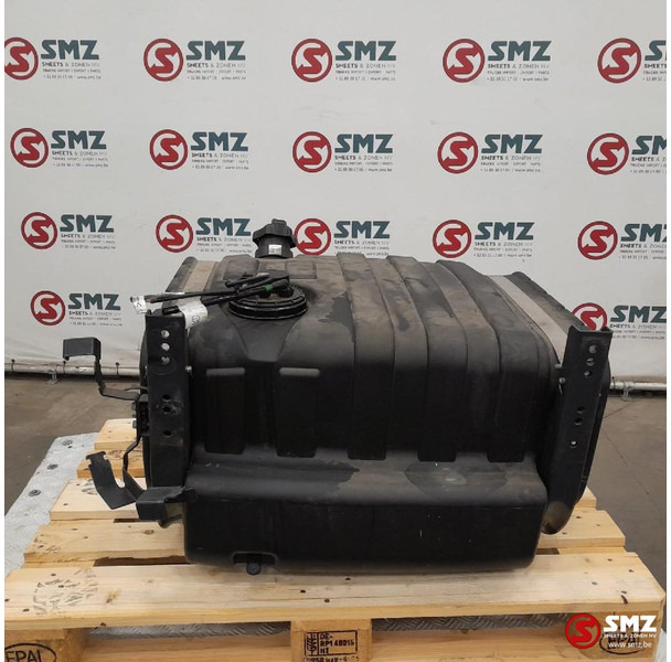 Iveco Occ brandstoftank 200L + brandstofniveausensor + s - Drivstofftank for Lastebil: bilde 3 Iveco Occ brandstoftank 200L + brandstofniveausensor + s - Drivstofftank for Lastebil: bilde 3
