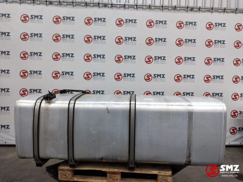 Iveco Occ brandstoftank 950L Iveco Stralis hi-way - Drivstofftank for Lastebil: bilde 1 Iveco Occ brandstoftank 950L Iveco Stralis hi-way - Drivstofftank for Lastebil: bilde 1