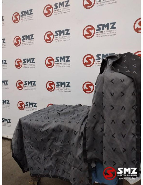 Iveco Occ gordijnen Iveco - Førerhus og interiør for Lastebil: bilde 1 Iveco Occ gordijnen Iveco - Førerhus og interiør for Lastebil: bilde 1