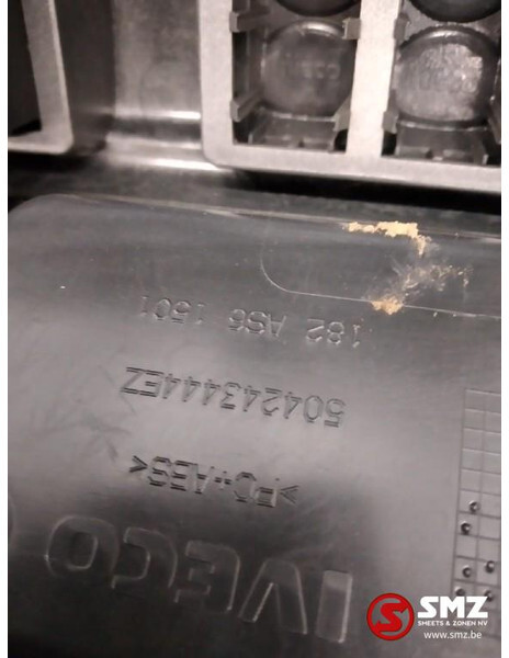 Iveco Occ interieurpaneel Iveco - Førerhus og interiør for Lastebil: bilde 3 Iveco Occ interieurpaneel Iveco - Førerhus og interiør for Lastebil: bilde 3