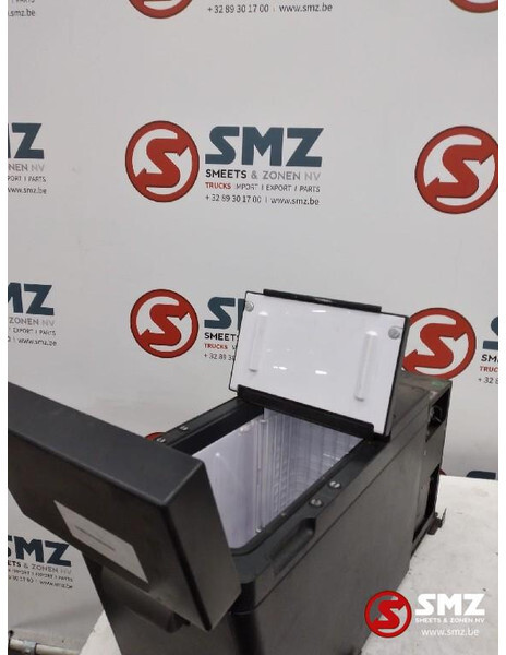 Iveco Occ koelkast Iveco - Førerhus og interiør for Lastebil: bilde 3 Iveco Occ koelkast Iveco - Førerhus og interiør for Lastebil: bilde 3