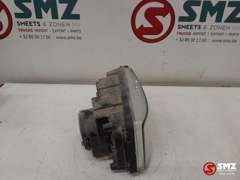 Iveco Occ koplamp rechts Iveco - Frontlys for Lastebil: bilde 3 Iveco Occ koplamp rechts Iveco - Frontlys for Lastebil: bilde 3