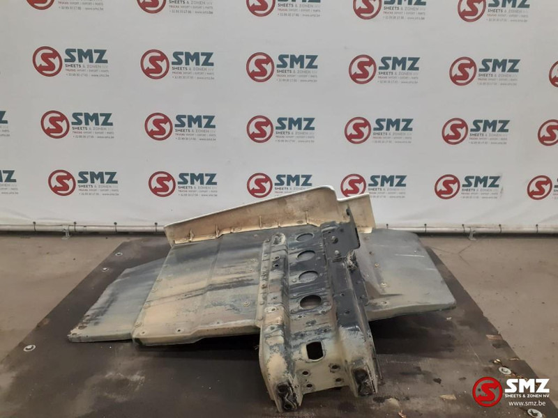 MAN Occ spatbord vooraan links + spatbordhouder MAN - Karosseri og eksteriør for Lastebil: bilde 4 MAN Occ spatbord vooraan links + spatbordhouder MAN - Karosseri og eksteriør for Lastebil: bilde 4