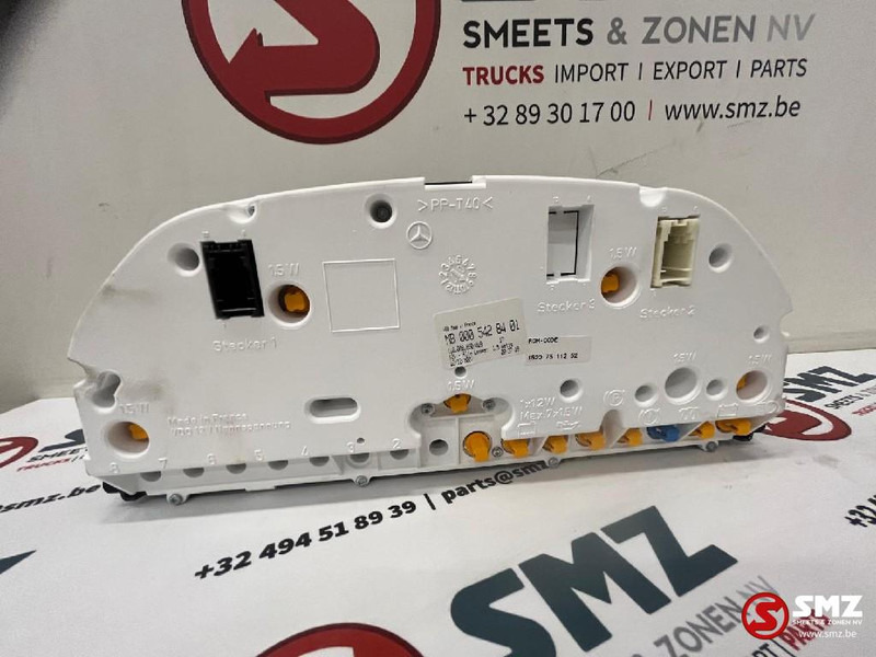Mercedes-Benz Instrumentenpaneel mercedes vito a0005428401 - Instrumentpanel for Personenbil: bilde 3 Mercedes-Benz Instrumentenpaneel mercedes vito a0005428401 - Instrumentpanel for Personenbil: bilde 3