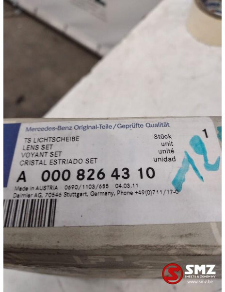 Mercedes-Benz Koplamp rechts mercedes axor a0008264310 - Frontlys for Lastebil: bilde 3 Mercedes-Benz Koplamp rechts mercedes axor a0008264310 - Frontlys for Lastebil: bilde 3