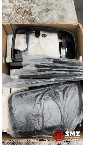 Mercedes-Benz Lot onderdelen Mercedes - Bakspeil for Lastebil: bilde 1 Mercedes-Benz Lot onderdelen Mercedes - Bakspeil for Lastebil: bilde 1