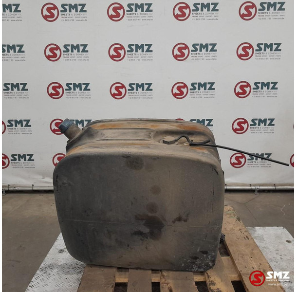 Mercedes-Benz Occ AdBluetank 95L Mercedes - Drivstoffsystem for Lastebil: bilde 4 Mercedes-Benz Occ AdBluetank 95L Mercedes - Drivstoffsystem for Lastebil: bilde 4