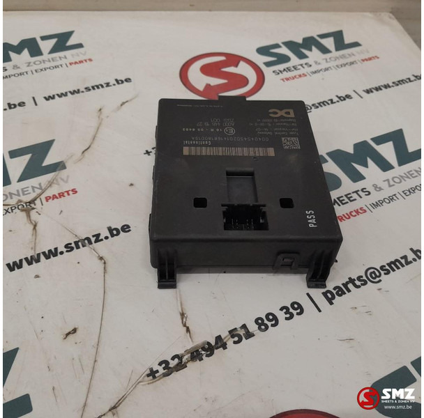 Mercedes-Benz Occ ECU Central Gateway regeleenheid Mercedes - Styreenhet for Lastebil: bilde 3 Mercedes-Benz Occ ECU Central Gateway regeleenheid Mercedes - Styreenhet for Lastebil: bilde 3