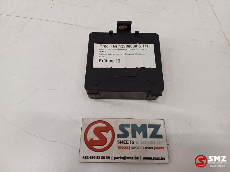 Mercedes-Benz Occ ECU besturingseenheid Mercedes - Styreenhet for Lastebil: bilde 2 Mercedes-Benz Occ ECU besturingseenheid Mercedes - Styreenhet for Lastebil: bilde 2