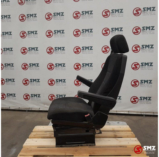 Mercedes-Benz Occ bijrijdersstoel Mercedes - Førerhus og interiør for Lastebil: bilde 4 Mercedes-Benz Occ bijrijdersstoel Mercedes - Førerhus og interiør for Lastebil: bilde 4