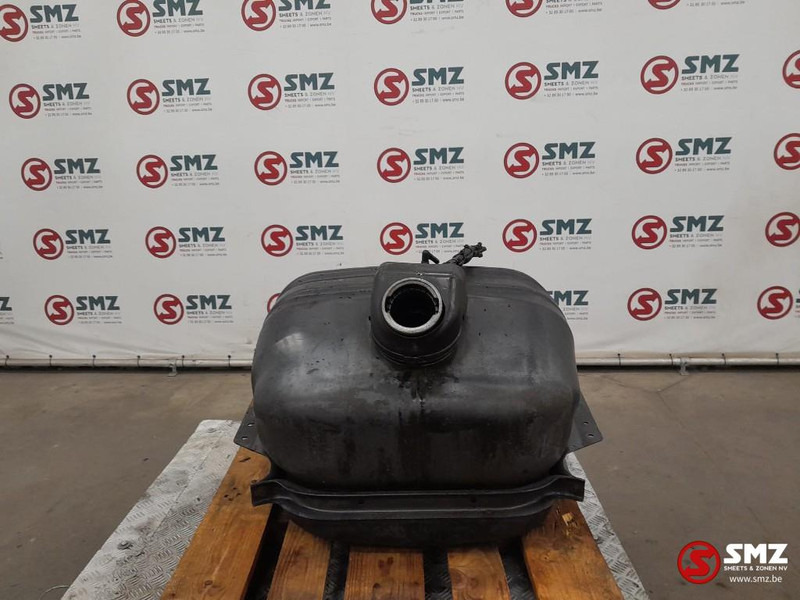 Mercedes-Benz Occ brandstoftank 125L Mercedes - Drivstofftank for Lastebil: bilde 1 Mercedes-Benz Occ brandstoftank 125L Mercedes - Drivstofftank for Lastebil: bilde 1