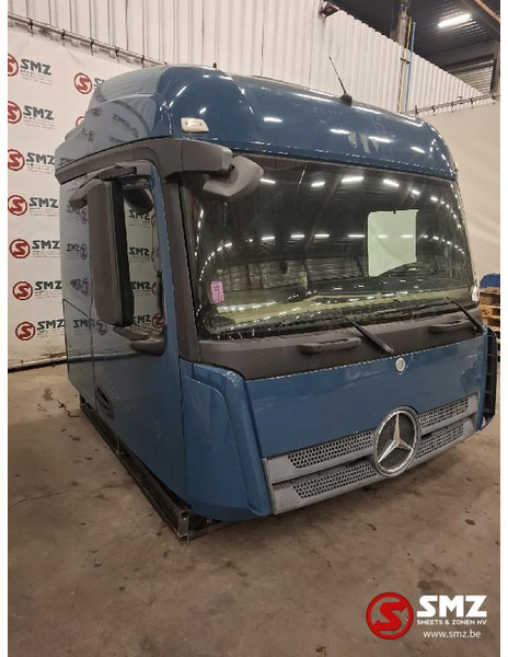 Mercedes-Benz Occ cabine Mercedes Actros MP4 - Førerhus og interiør for Lastebil: bilde 2 Mercedes-Benz Occ cabine Mercedes Actros MP4 - Førerhus og interiør for Lastebil: bilde 2