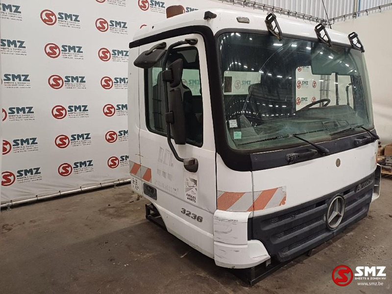 Mercedes-Benz Occ cabine compleet Mercedes Actros MP2 - Førerhus og interiør for Lastebil: bilde 4 Mercedes-Benz Occ cabine compleet Mercedes Actros MP2 - Førerhus og interiør for Lastebil: bilde 4