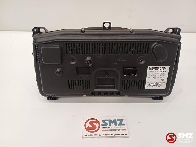 Mercedes-Benz Occ instrumentenpaneel Mercedes - Instrumentpanel for Lastebil: bilde 2 Mercedes-Benz Occ instrumentenpaneel Mercedes - Instrumentpanel for Lastebil: bilde 2