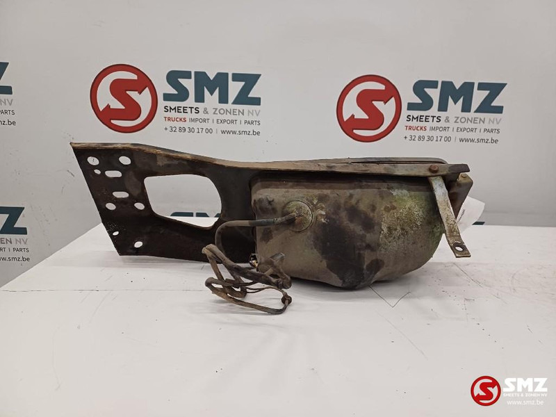 Mercedes-Benz Occ voorbumper + koplamp rechts Mercedes - Støtfanger for Lastebil: bilde 2 Mercedes-Benz Occ voorbumper + koplamp rechts Mercedes - Støtfanger for Lastebil: bilde 2