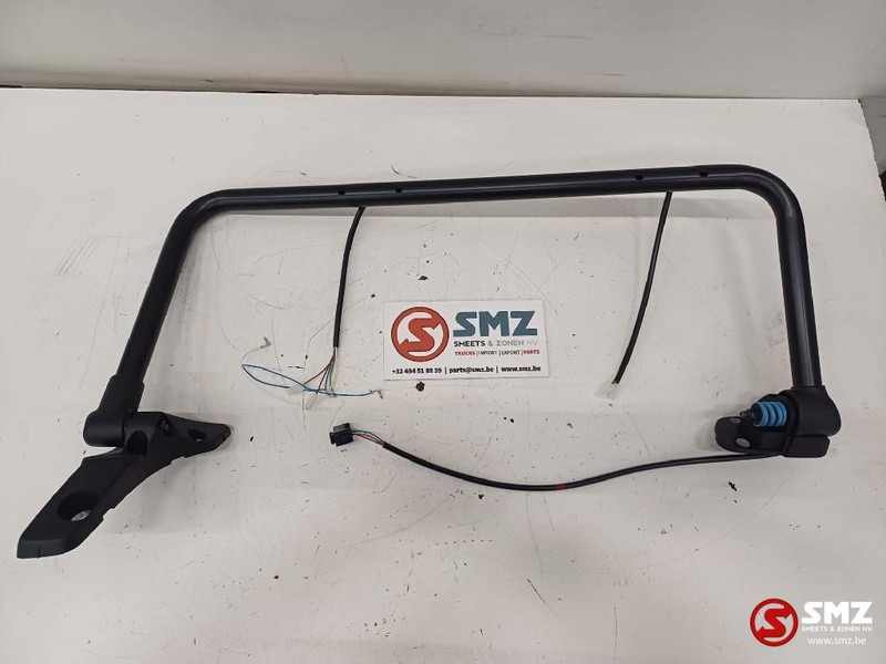 Mercedes-Benz Spiegelhouder rechts mercedes - Bakspeil for Lastebil: bilde 1 Mercedes-Benz Spiegelhouder rechts mercedes - Bakspeil for Lastebil: bilde 1