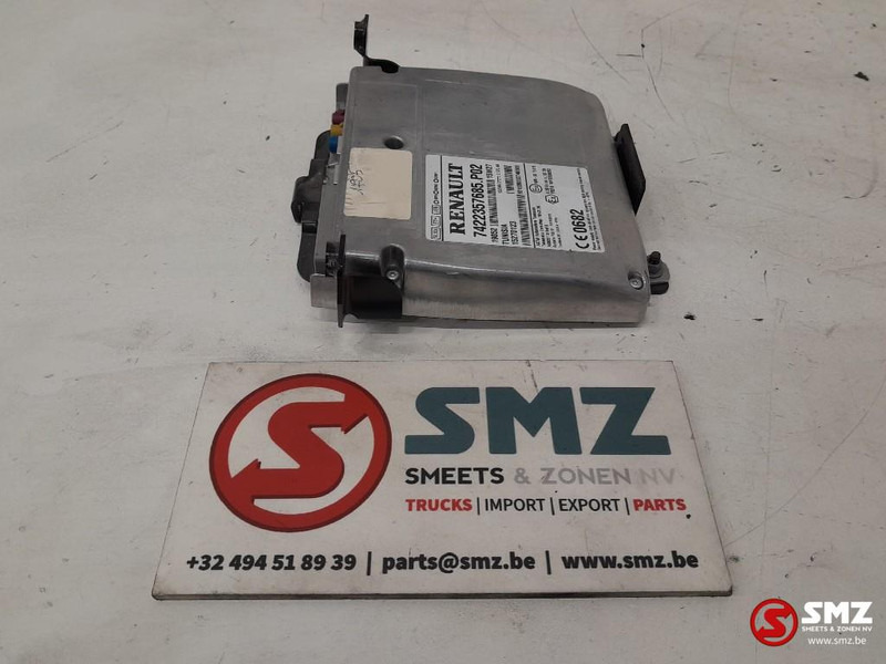 Renault Occ ECU Telematic Gateway regeleenheid Renault - Styreenhet for Lastebil: bilde 3 Renault Occ ECU Telematic Gateway regeleenheid Renault - Styreenhet for Lastebil: bilde 3