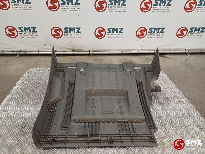 Renault Occ spatbord rechts Renault - Reservedeler for Lastebil: bilde 5 Renault Occ spatbord rechts Renault - Reservedeler for Lastebil: bilde 5