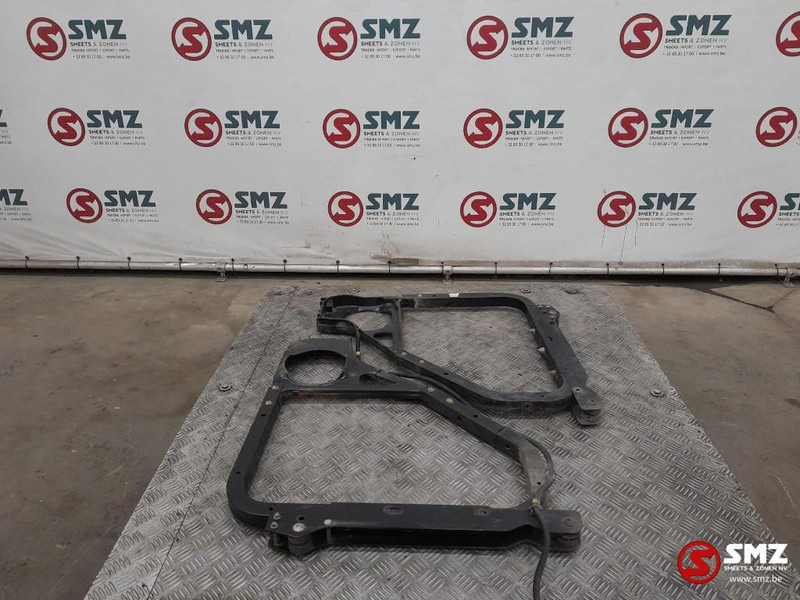 Volvo Occ 2 sideskirtbeugels Volvo - Reservedeler for Lastebil: bilde 3 Volvo Occ 2 sideskirtbeugels Volvo - Reservedeler for Lastebil: bilde 3