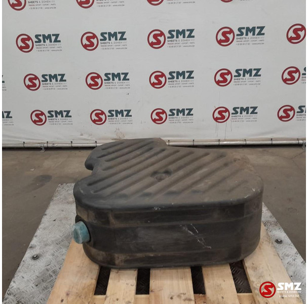 Scania Occ AdBluetank + AdBlueniveausensor Scania - Drivstoffsystem for Lastebil: bilde 2 Scania Occ AdBluetank + AdBlueniveausensor Scania - Drivstoffsystem for Lastebil: bilde 2