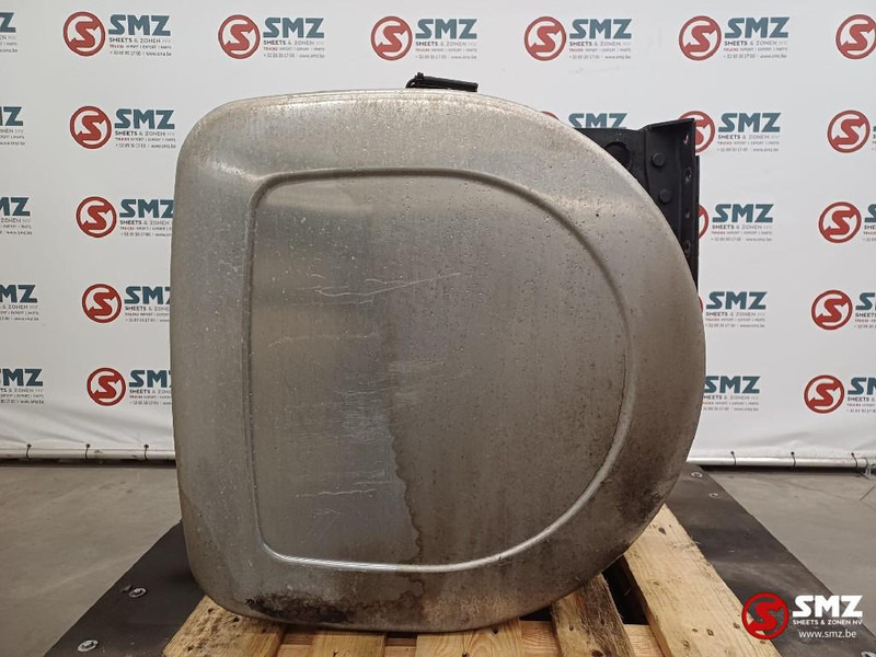 Volvo Occ brandstoftank 450L met steunen Volvo - Drivstofftank for Lastebil: bilde 3 Volvo Occ brandstoftank 450L met steunen Volvo - Drivstofftank for Lastebil: bilde 3