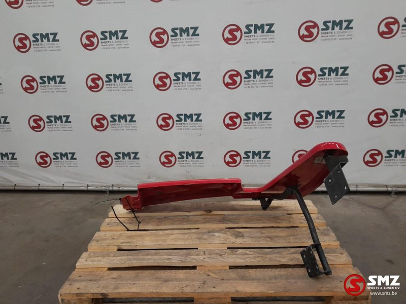 Volvo Occ cabinespoiler rechtsboven Volvo - Aerodynamikk/ Spoiler for Lastebil: bilde 3 Volvo Occ cabinespoiler rechtsboven Volvo - Aerodynamikk/ Spoiler for Lastebil: bilde 3