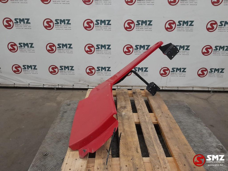 Volvo Occ cabinespoiler rechtsboven Volvo - Aerodynamikk/ Spoiler for Lastebil: bilde 4 Volvo Occ cabinespoiler rechtsboven Volvo - Aerodynamikk/ Spoiler for Lastebil: bilde 4